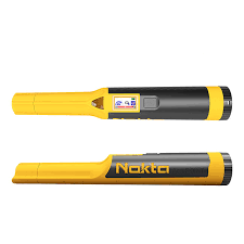 Nokta AccuPoint Pinpointer Metal Detector – Product View